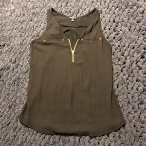 Like new Express shirt / black with gold / size M
